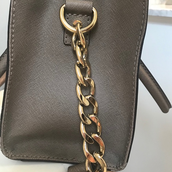 Michael Kors Hamilton Medium Satchel - Picture 4 of 8